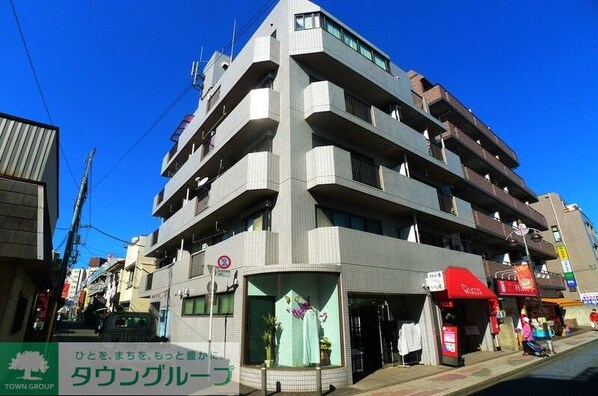 飯尾ビルの物件外観写真